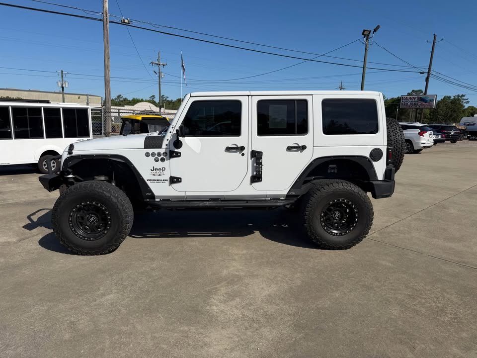 2016 Jeep Wrangler Unlimited Sahara