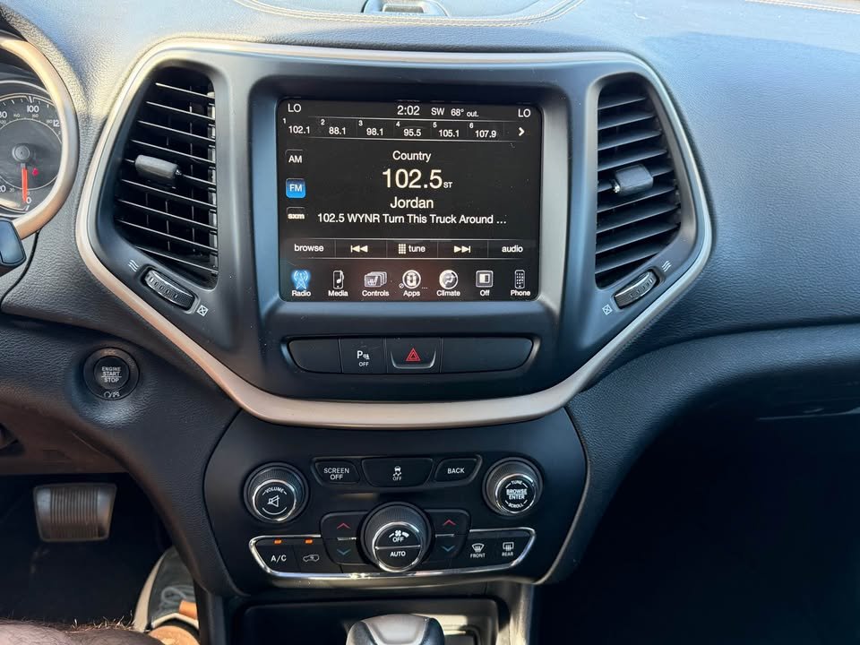 2018 Jeep Cherokee Limited - Photo 11