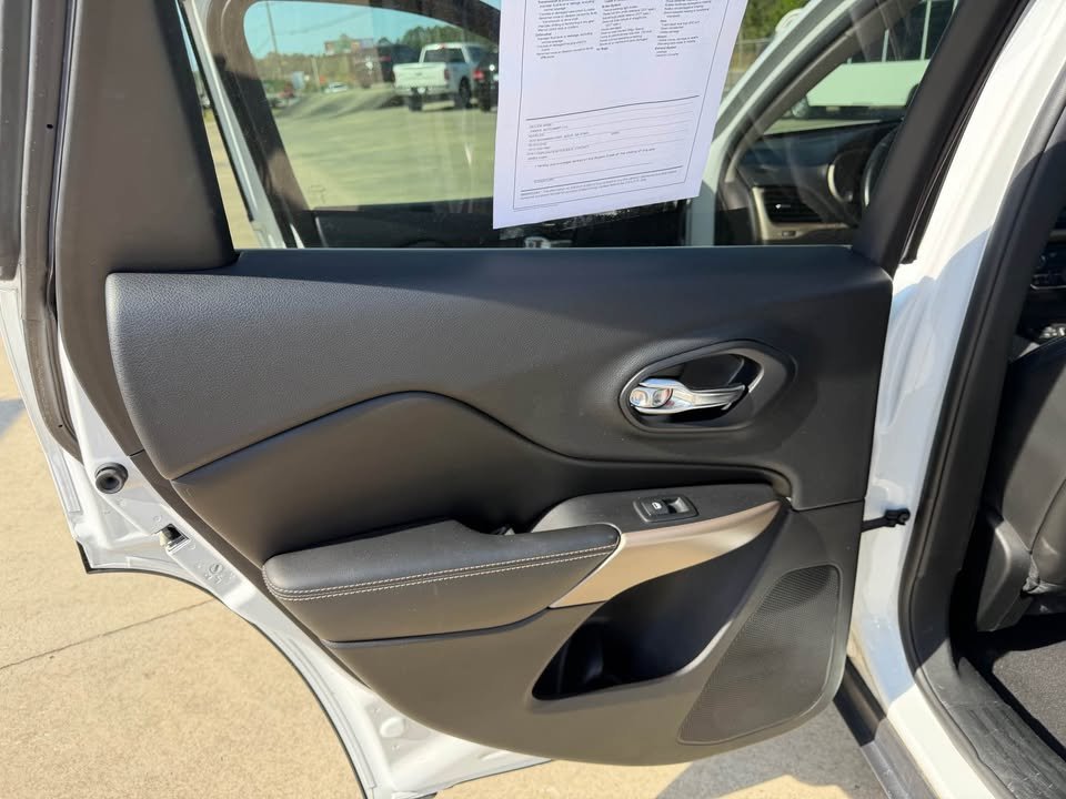 2018 Jeep Cherokee Limited - Photo 8
