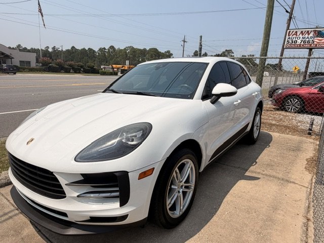 2020 Porsche Macan Base